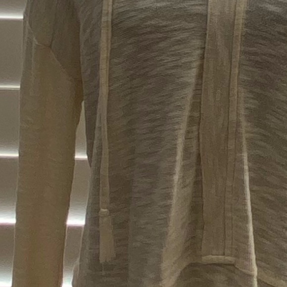 Roxy Hoodie - Picture 11 of 11